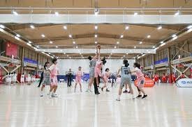 吕克-德容：来之前就知道客场踢阿森纳很困难，2